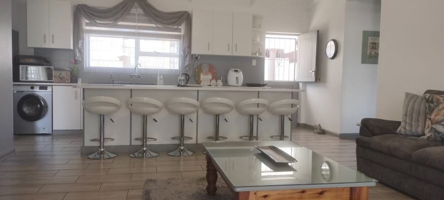 3 Bedroom Property for Sale in Fraaiuitsig Western Cape